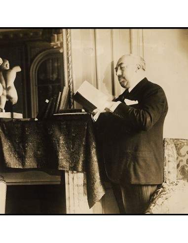 Paul Poiret - Portrait du couturier bibliophile par Underwood & Underwood (1926) Par le système avancé 